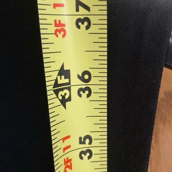 Ann Taylor black/white knee length dress.  Size 6 - Picture 5 of 8